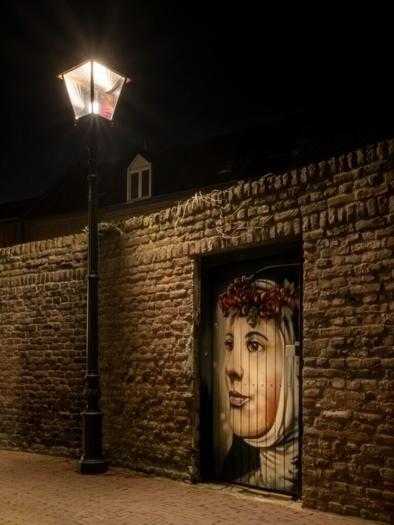 Street Art 768x1024
